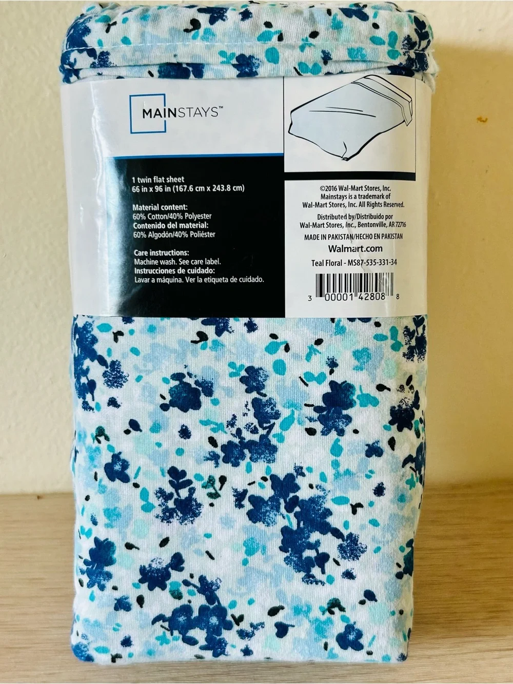 2 Mainstays 200-Thread Count Cotton Flat Sheet – Floral Blue and Plaid Tan Twin